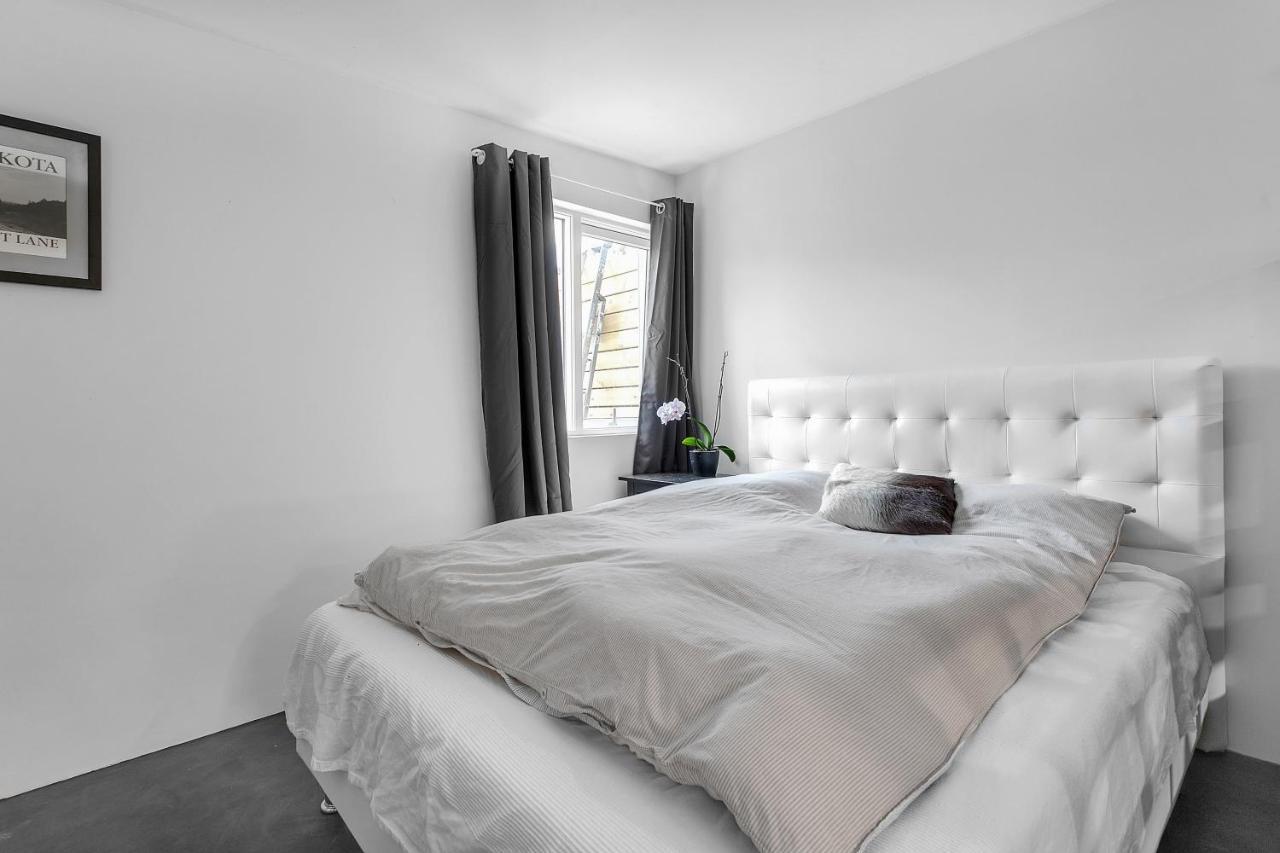Lovely Studio Apartment With Hot Tub Reiquiavique Exterior foto
